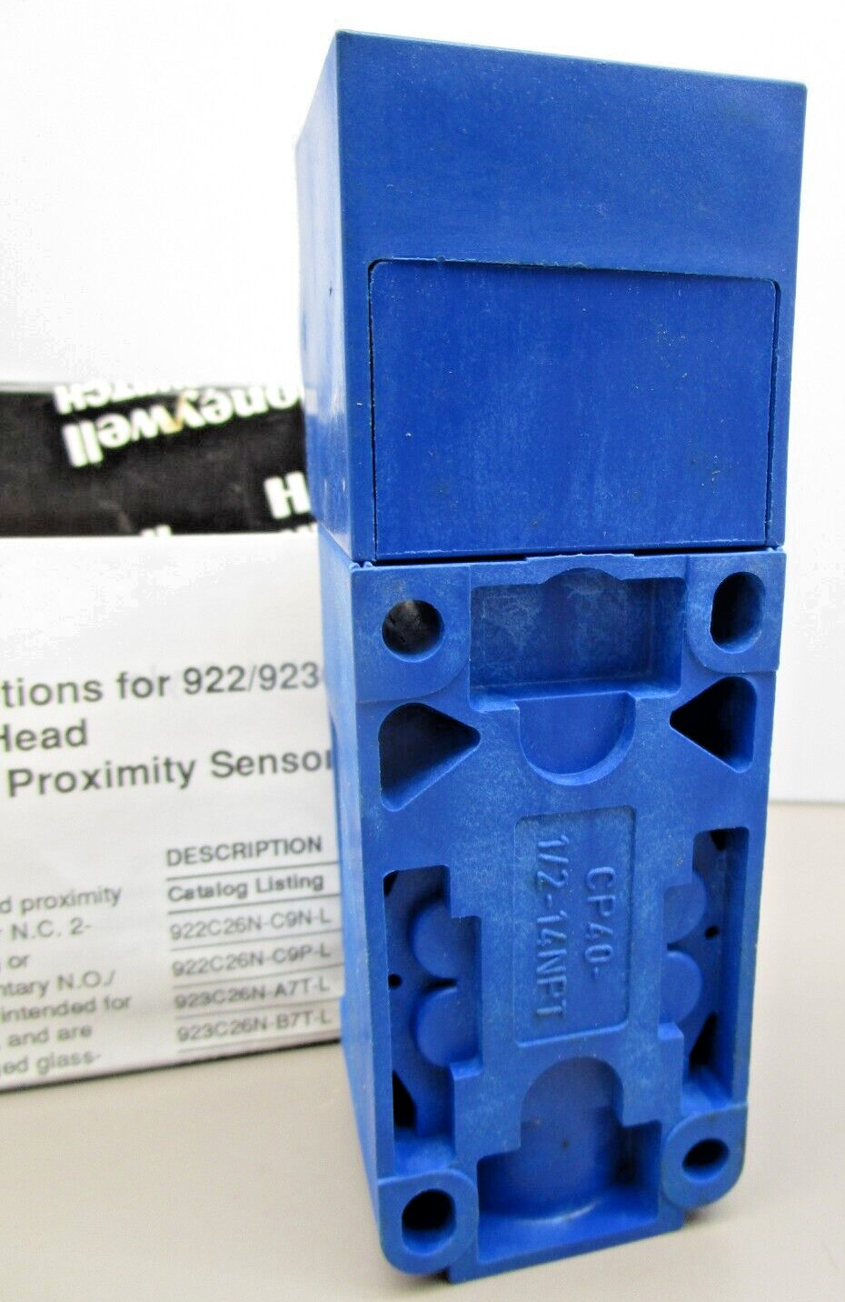 Honeywell 923C46N-A7T-L Micro Limit Switch Style Proximity Sensor Series 923C