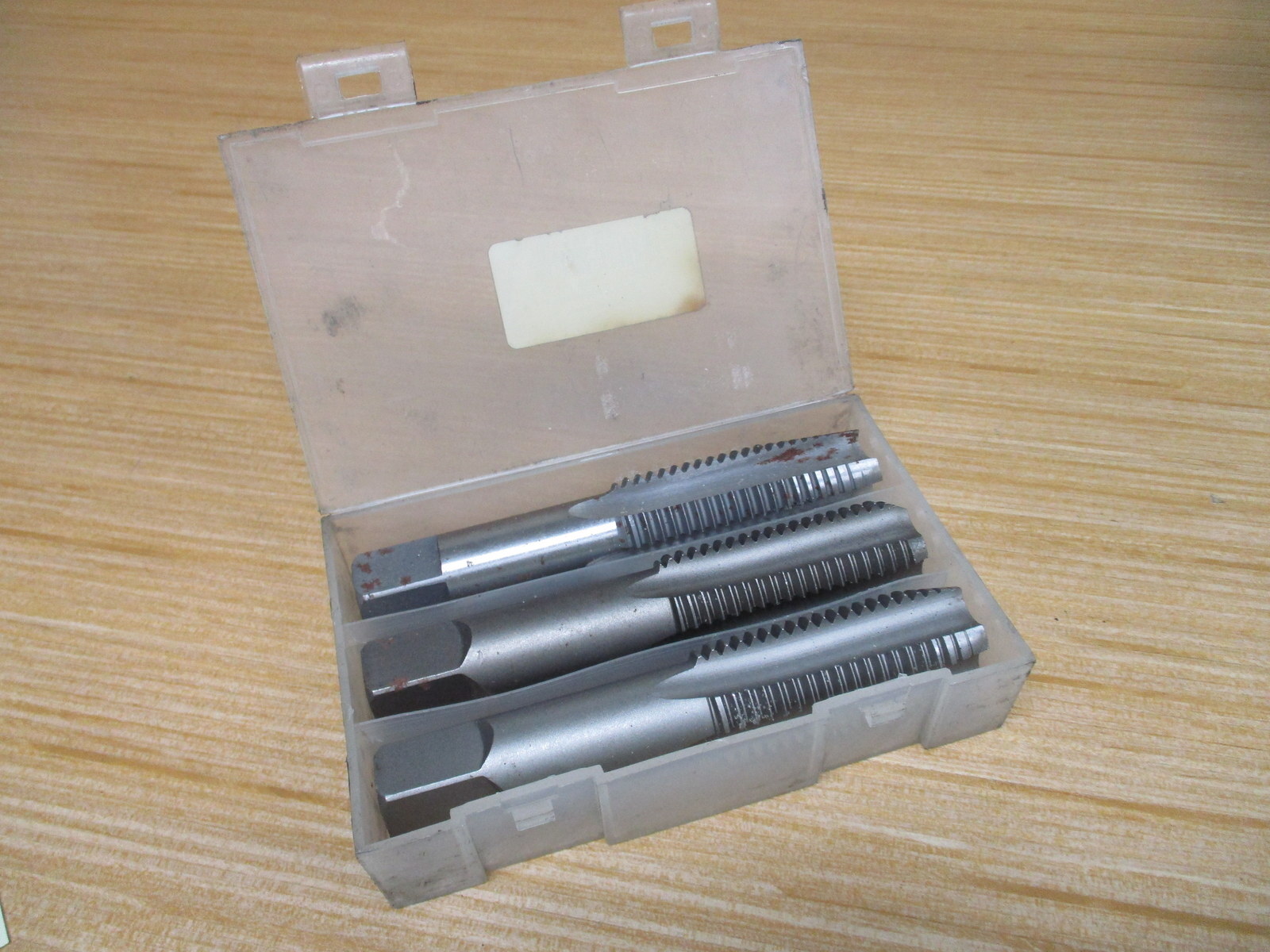 Champion 1-8-S Carbon Hand Tap Set 302