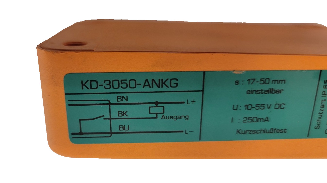 Lot of 4 IFM Efector Proximity Sensors KD-5024 KD-3050-ANKG