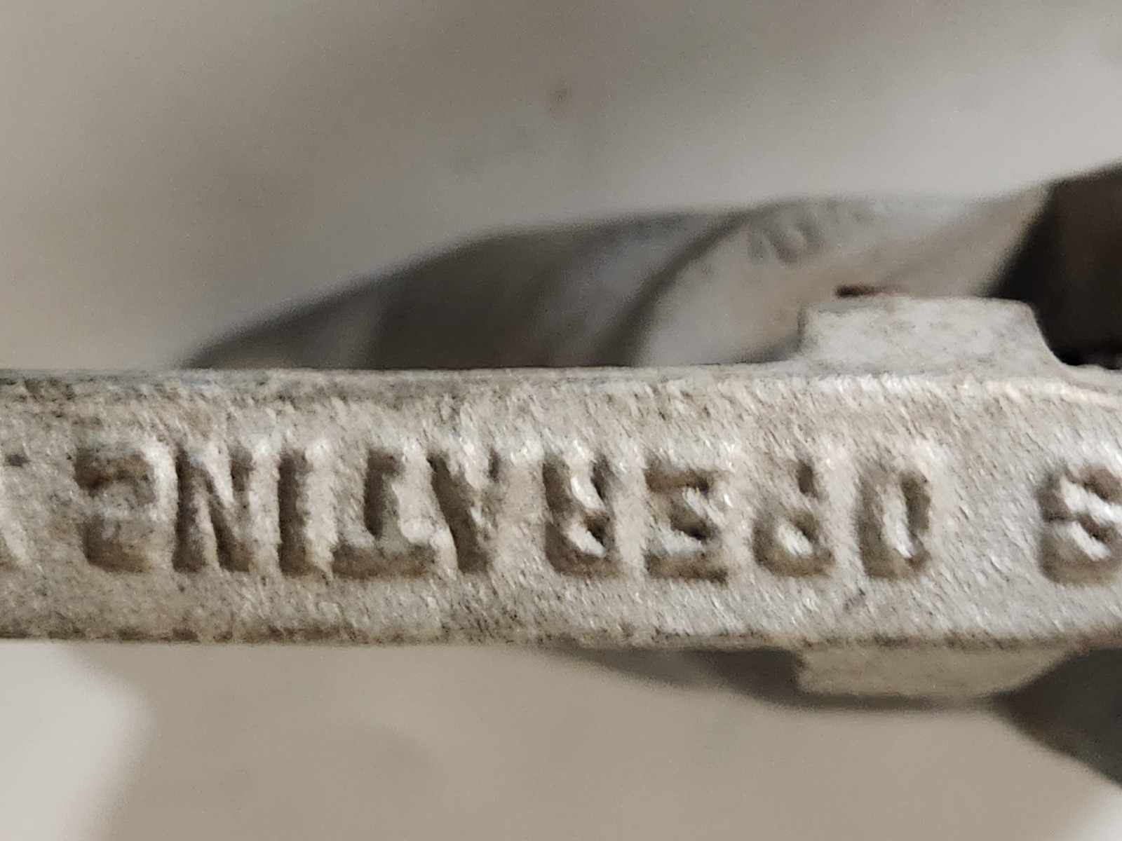 Ross OPERATING VALVE 102M1 FLOW CONTROL Valve New No Box