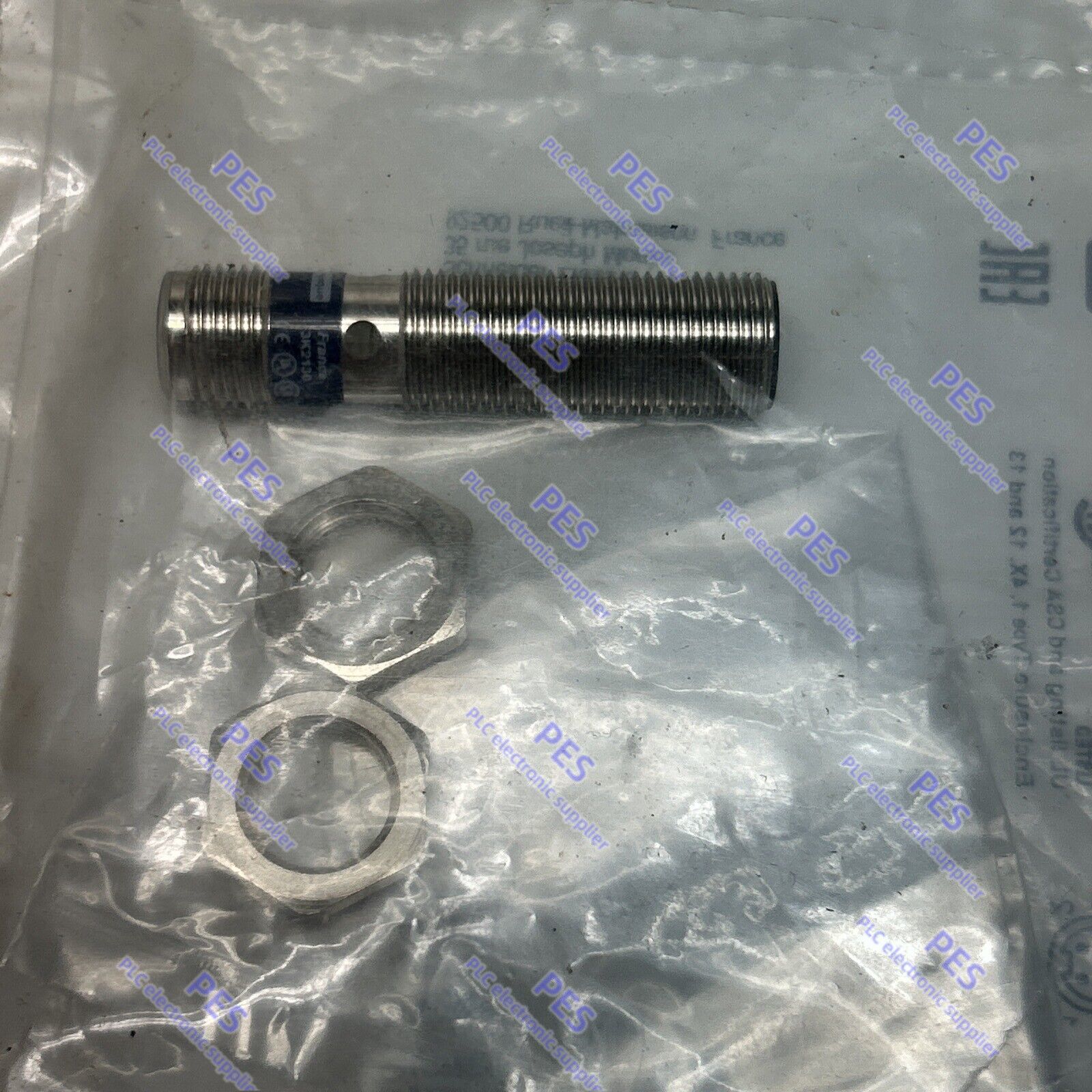 XS512B1NAM12 1 PCS Brand New Schneider-Telemacanique XS512B1NAM12 FAST SHIPPING