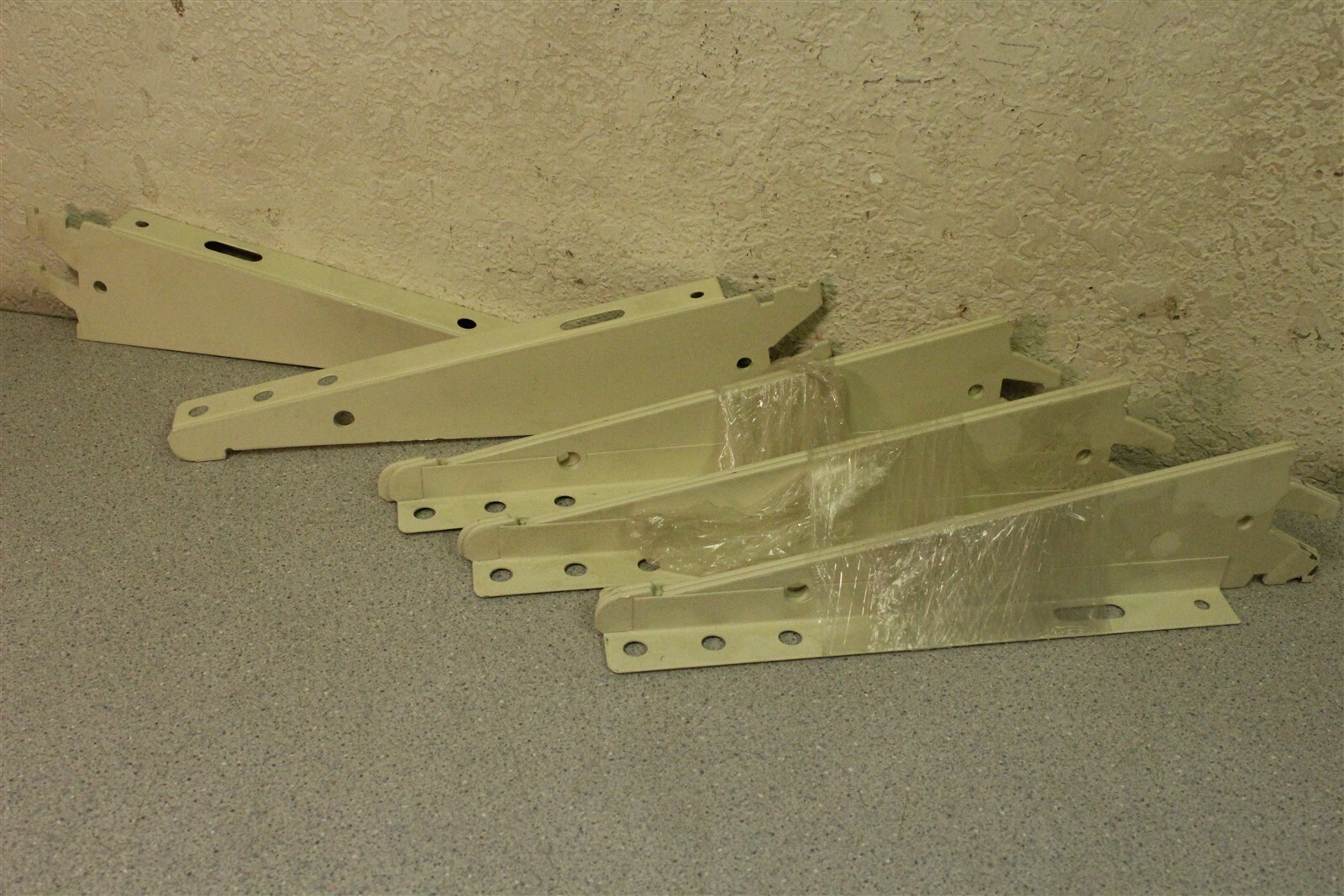 NEW Almond 10″ Multi-Purp Under Shelf Bracket lot of 8,MPB10L-A *FREE SHIPPING*