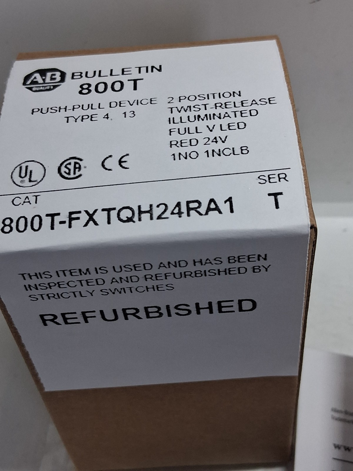 ALLEN BRADLEY 800T-FXTQH24RA1 PUSH PULL 2 POS LED RED 1NO/1NCLB SER T NIB