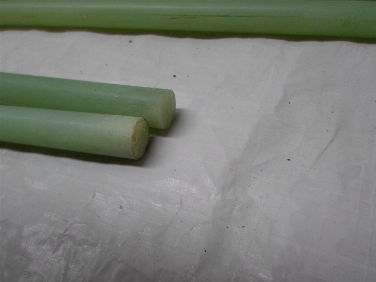 Qty = 13 Plastic Rods: ThyssenKrupp Materials NA AIN Plastics, 1/2″ x 48 1/8″