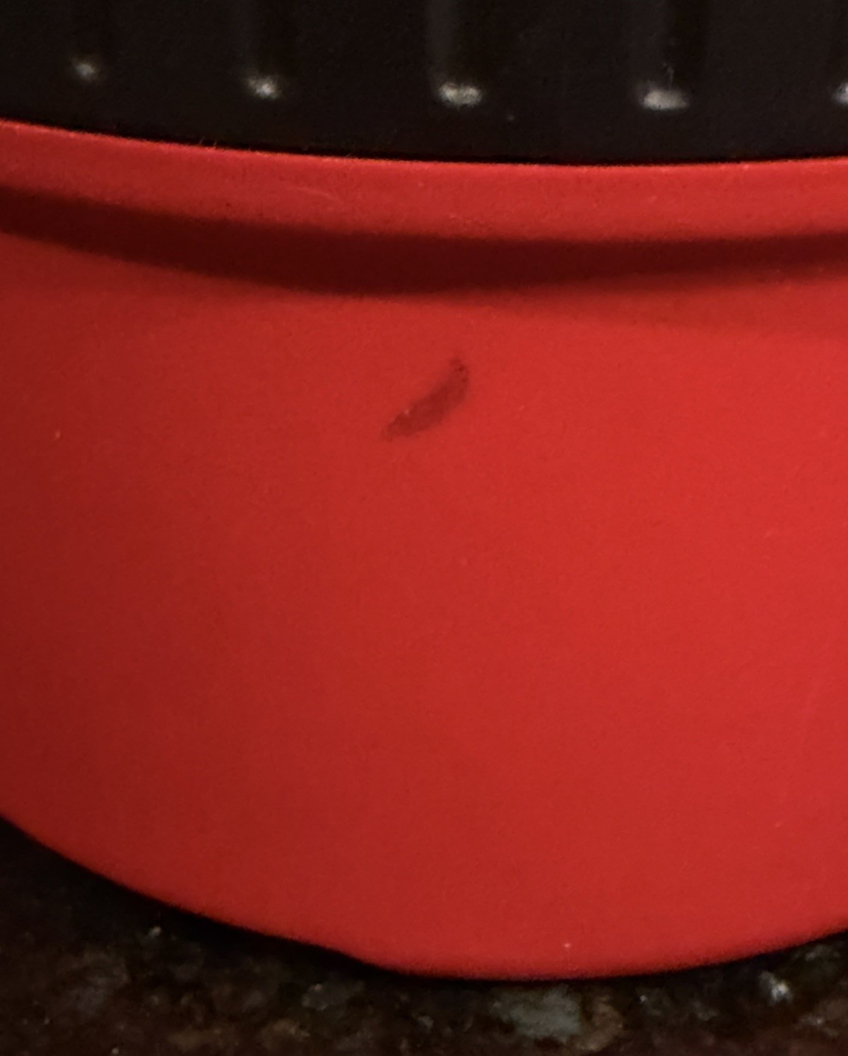 IGLOO Commercial Insulated Mug 1/2 gallon Red and Black Hot Cold. OS-IM532A-4