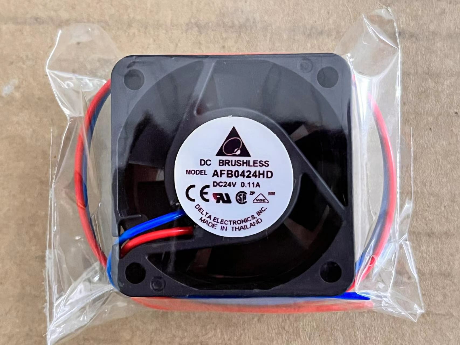 1pcs Delta EFB0424HD 4CM 4020 24V 0.10A 40mm double ball inverter fan