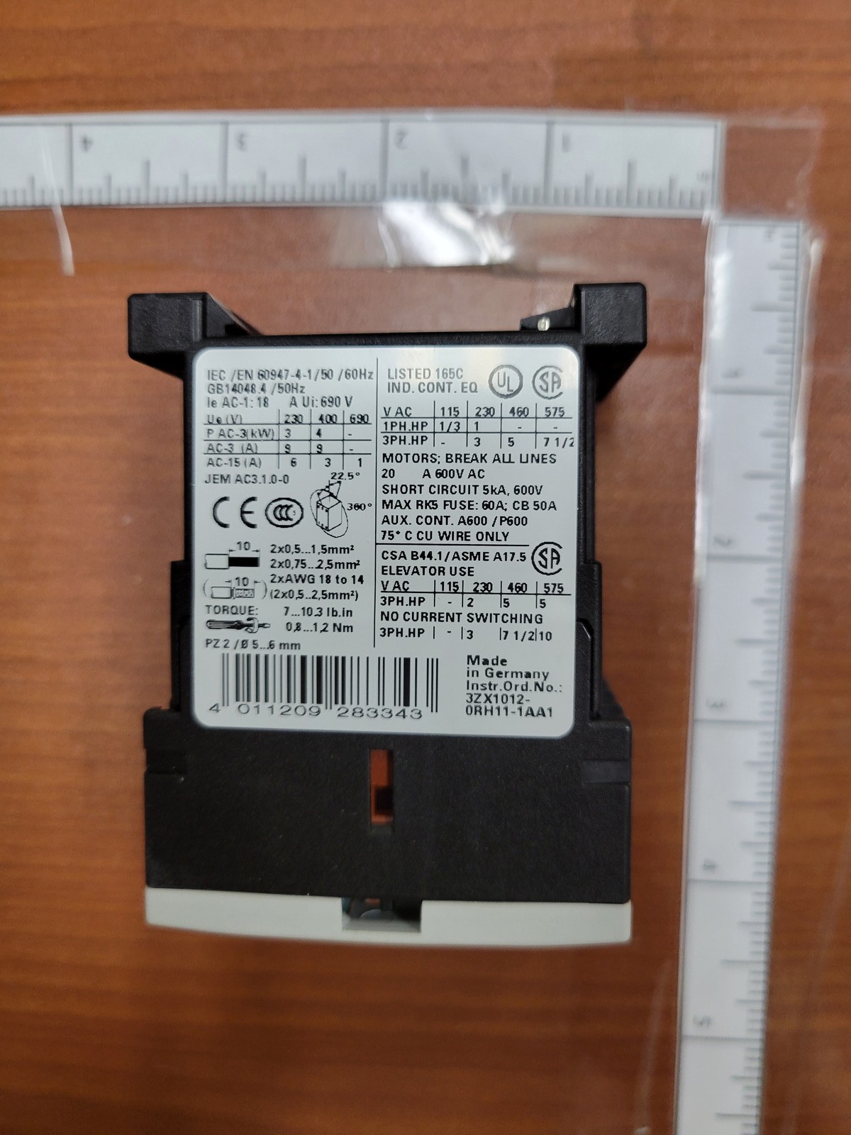Siemens 3RT1516-1BB40 Contactor, 4 Pole, 9A, 24VDC Coil, 2NO/ 2NC, 4 kW – New