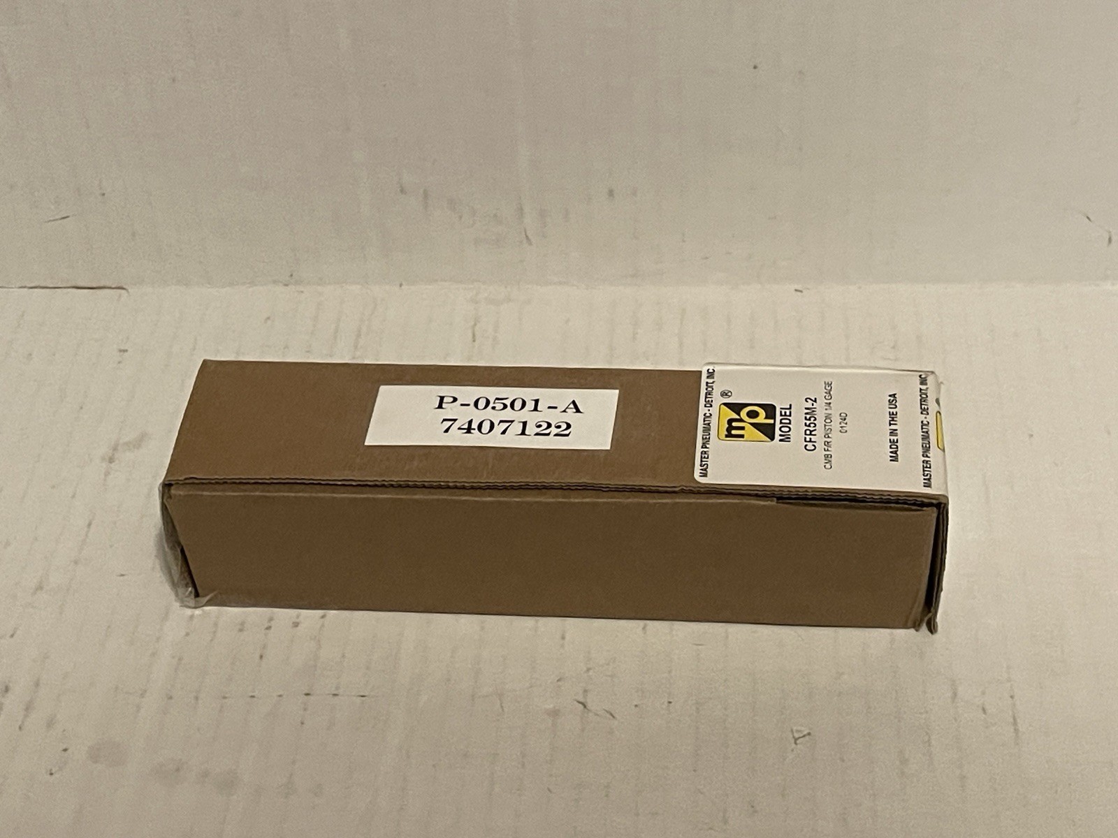 Master Pneumatic Model- CFR55M-2 CMB F/R Piston 1/4” Gage 0525D