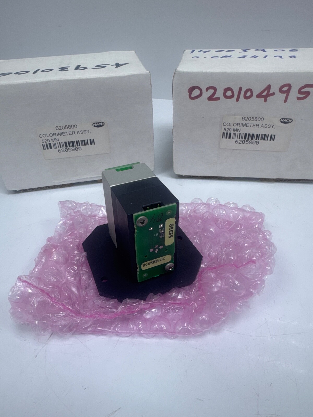 LOT OF 2 PCS HACH 6205800 COLORIMETER ASSY 520 MN