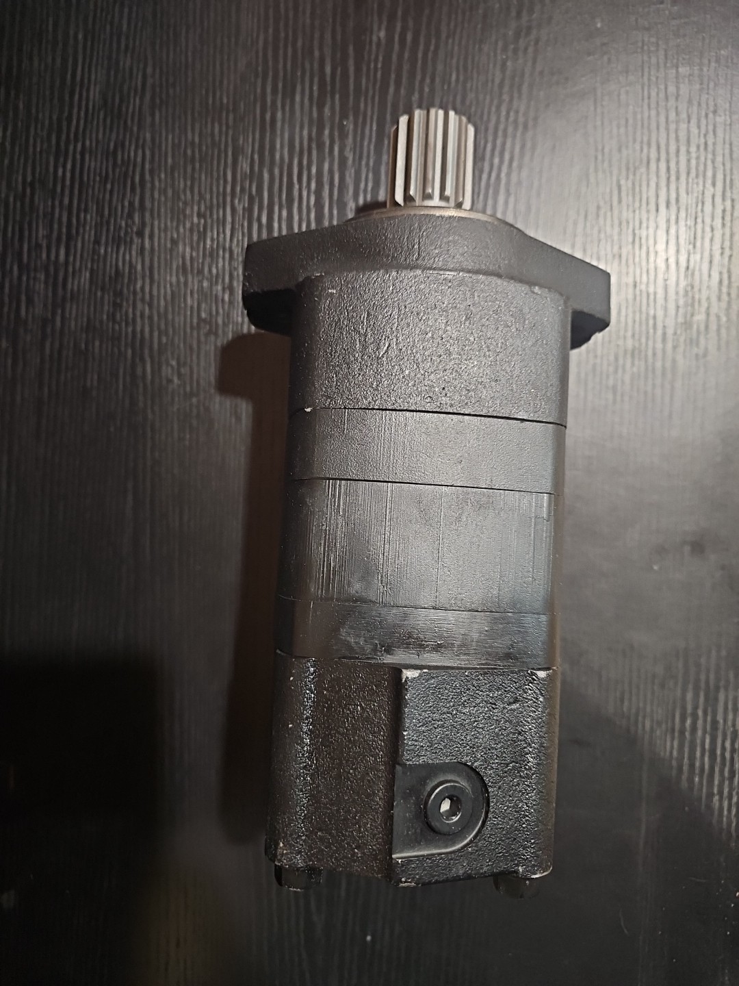 New Eaton/Char-Lynn motor