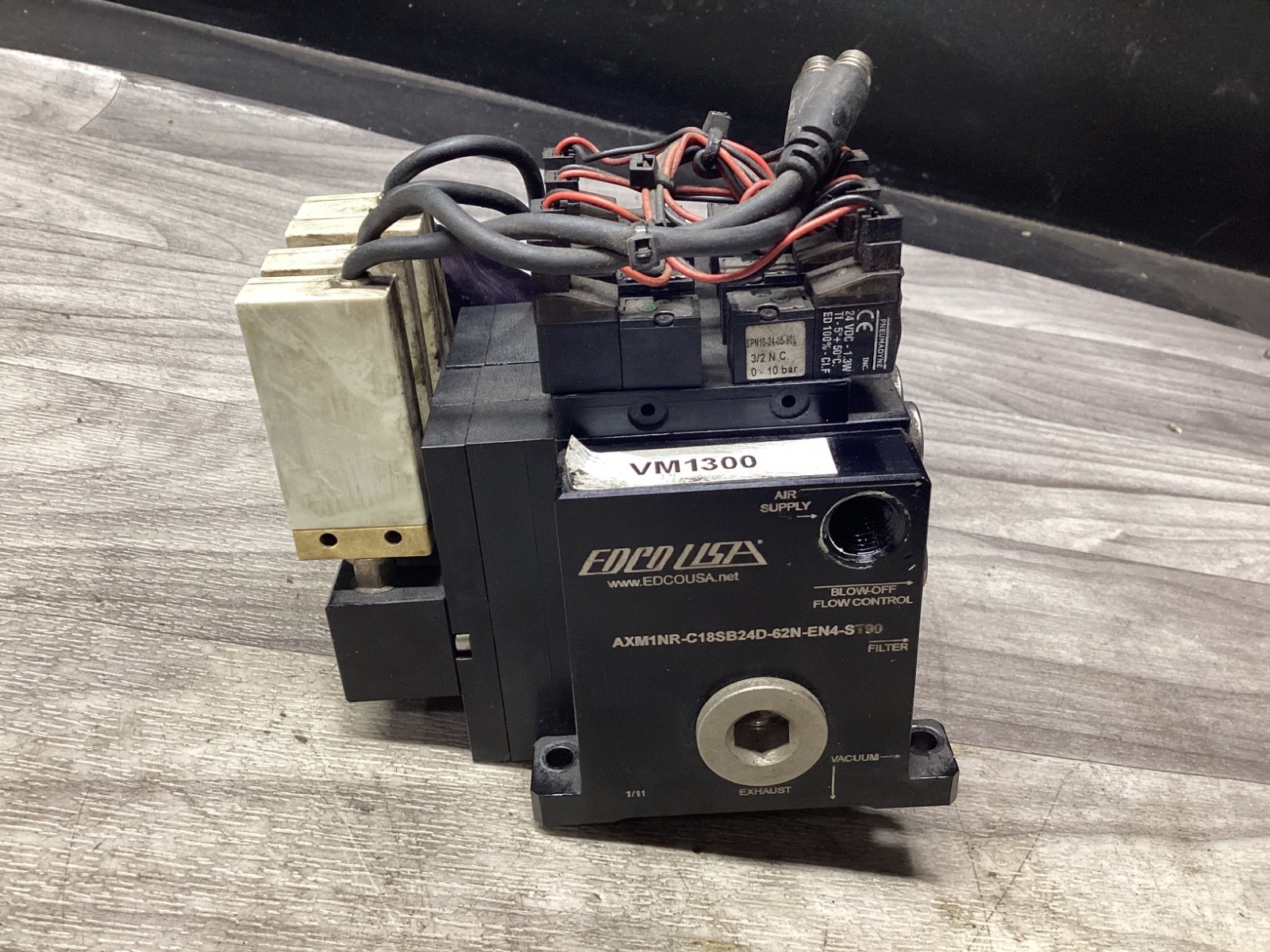 Edco AXM1NR-C18SB24D-62N-EN4-ST90 Solenoid Manifold #125B153PR3