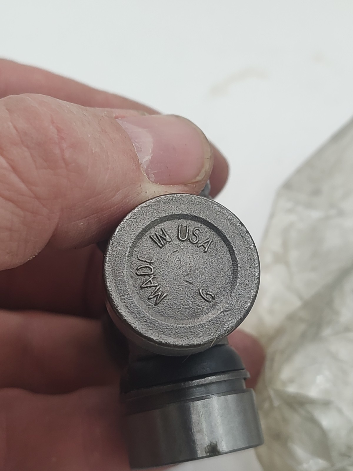 AG UNIVERSAL PTO SHAFT 6 SERIES 6R 2 5/16″-3 1/32″ CROSS & BEARING 200-0600 NOS