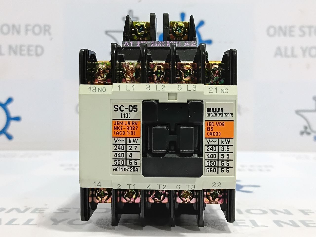 Fuji Electric SC-05 [13] Contactor Coil Voltage 380-400V 50Hz 400-440V 60Hz