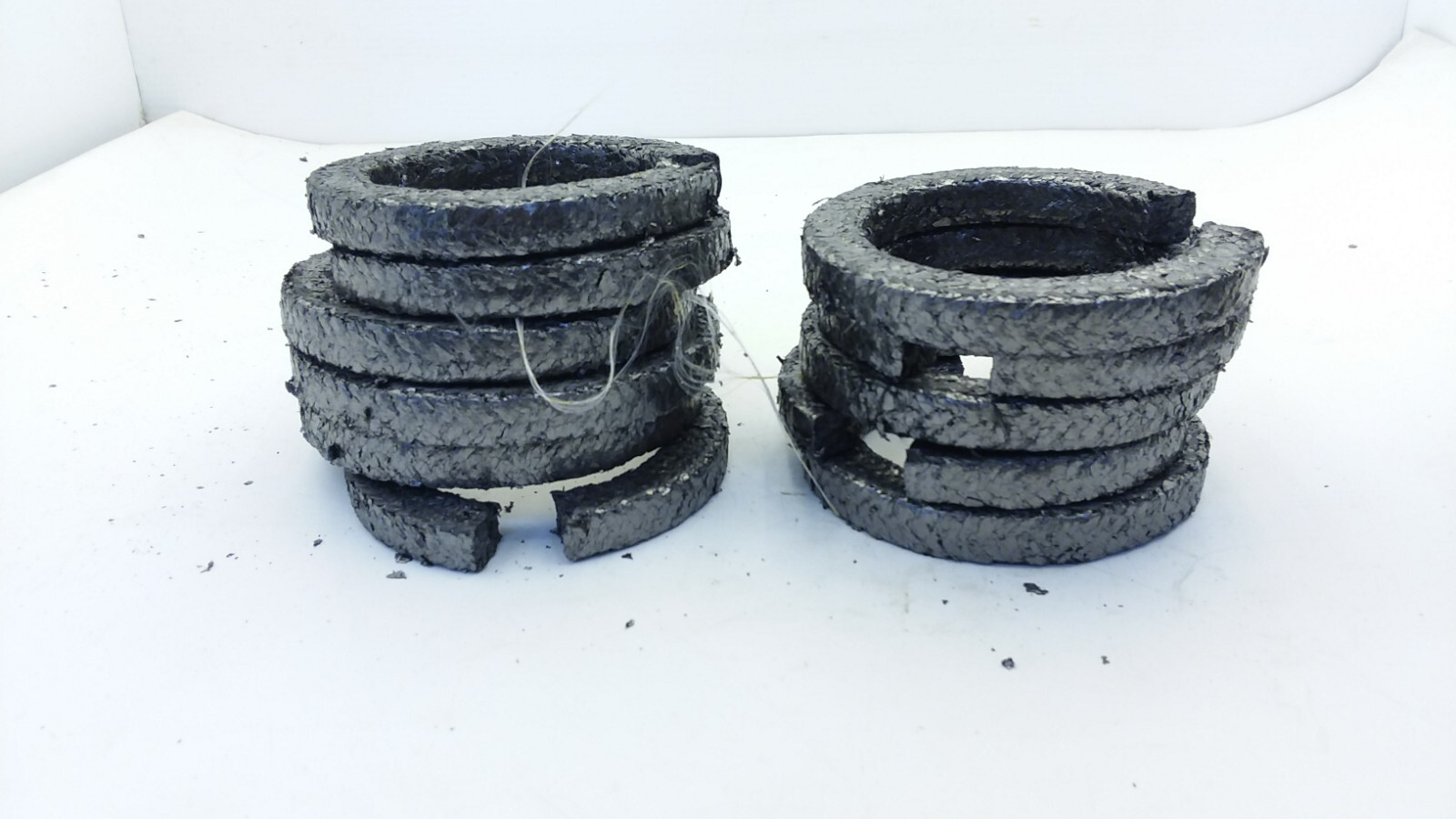 INDUSTRIAL 90-80-5420 CHAPMAN VALVE 8″ LIST 1500 2-1/2X3-1/2 INCH 12 RINGS NNB