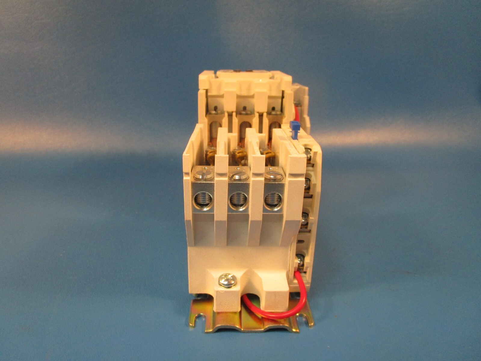 Eaton AN16GNY11AB, AN16YED40 ENHANCED COIL MOTOR STARTER, 600 VAC 45A 120V COIL