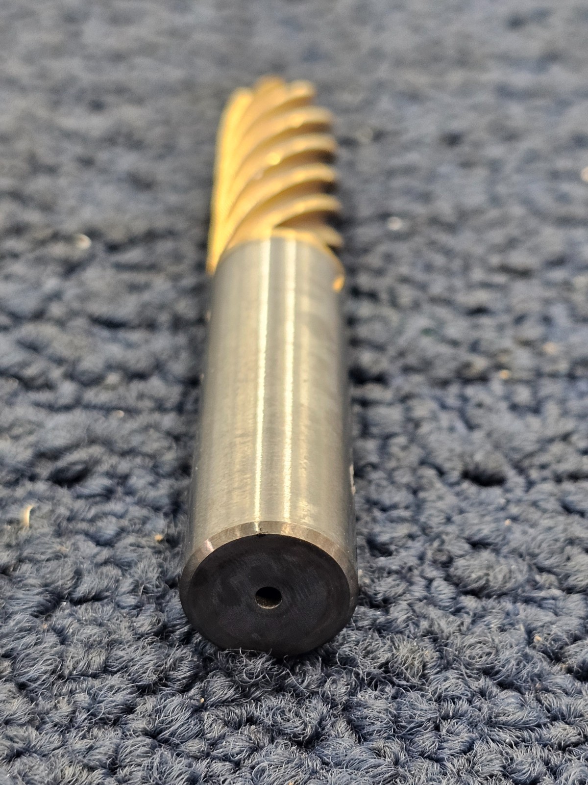 Kennametal KCSM15A: Harvi HA4R 7102876 121701163 A5AS End Mill 8FL 5/8 x 5/8 x 1