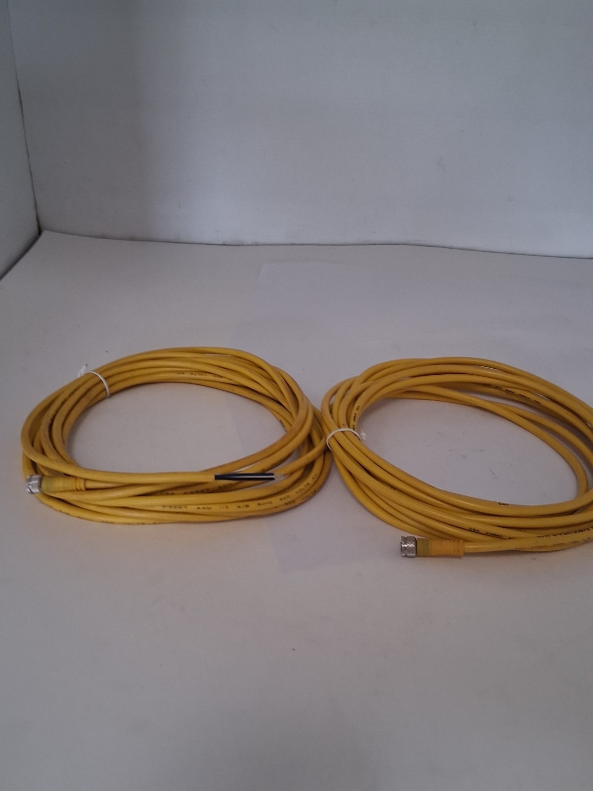 HTM SENSORS C-FS4TZV075 CONNECTING CABLE 4 WIRES FEMALE (LOT OF 2) NNB