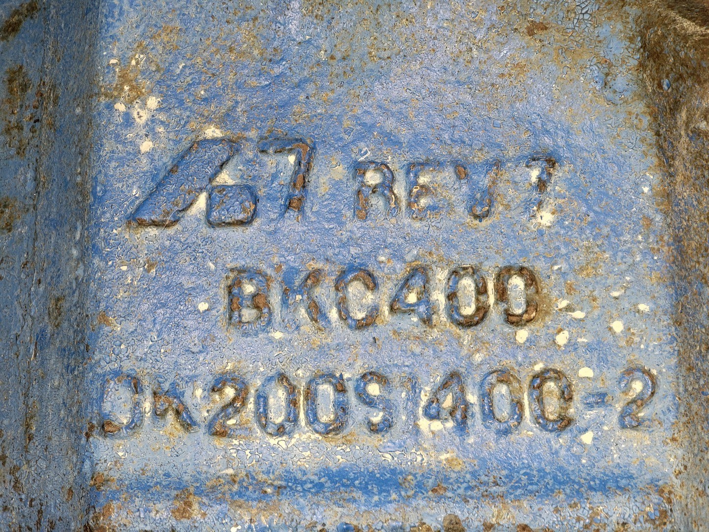 BRADKEN DK200S 400-2 Crawler Shoes – Heavy Machinery