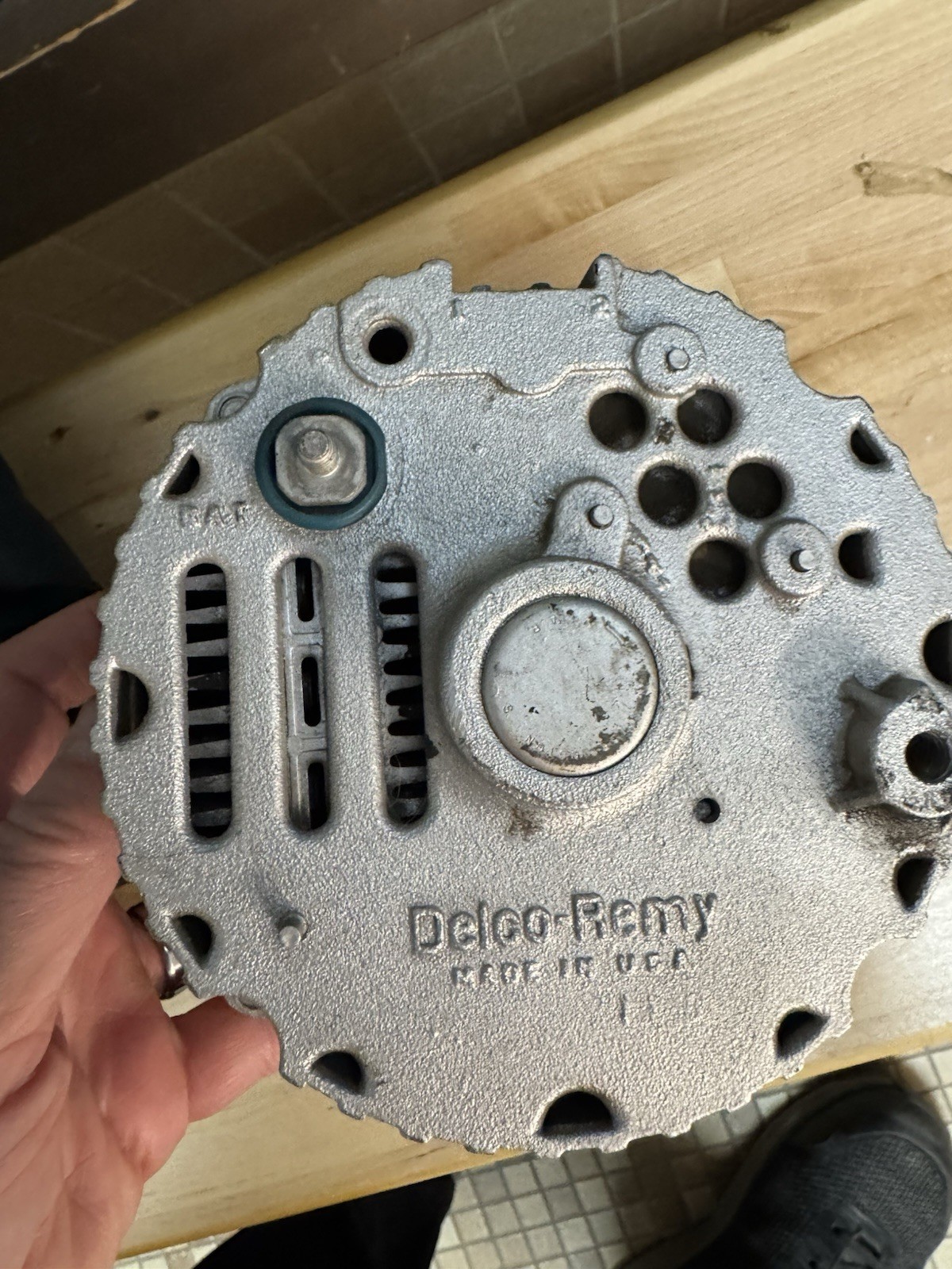 GM Alternator 1102394 374 7H10-12VNEG