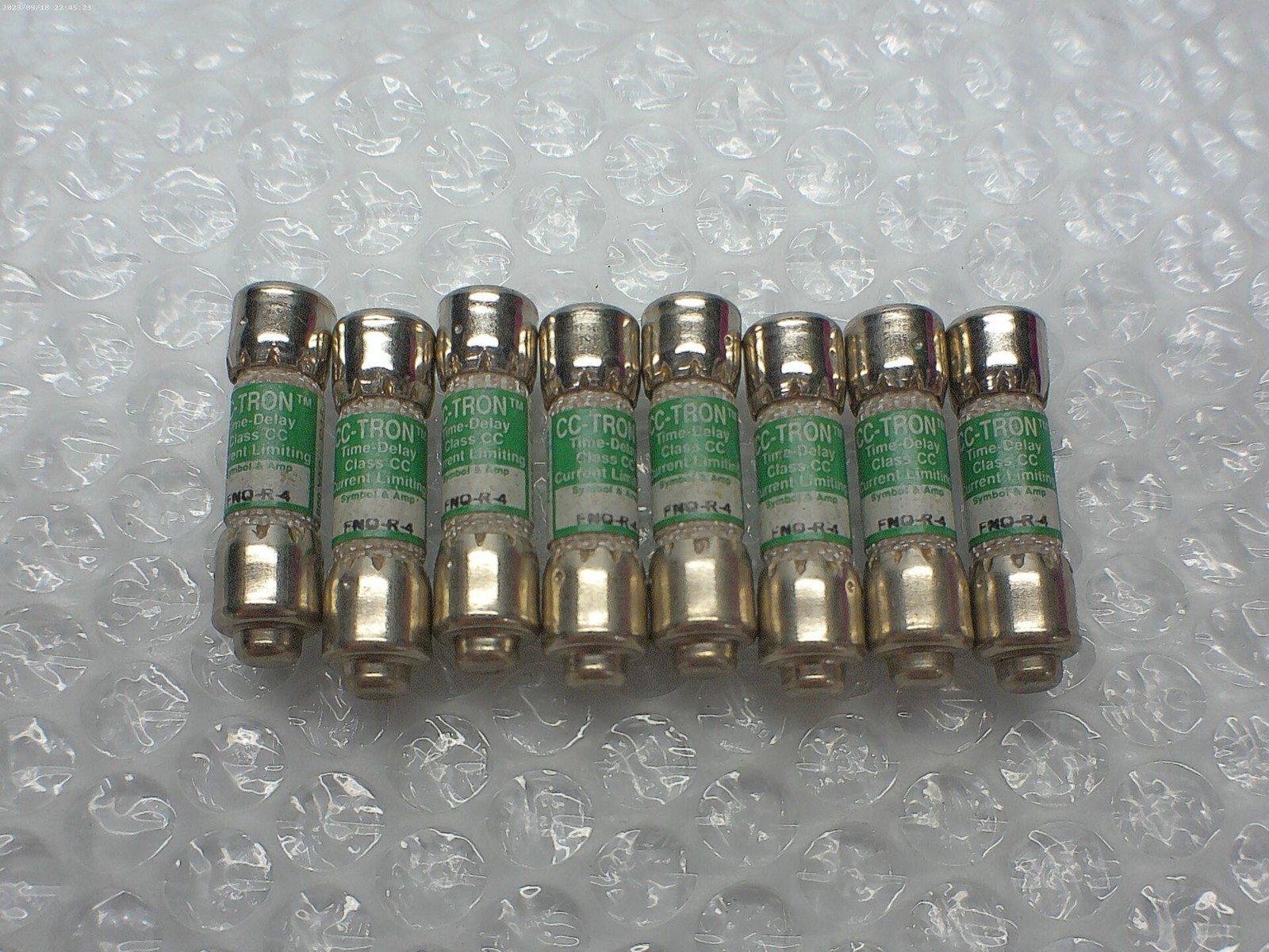 CC-TRON FNQ-R-4 FUSE LOT OF 8 NSNP