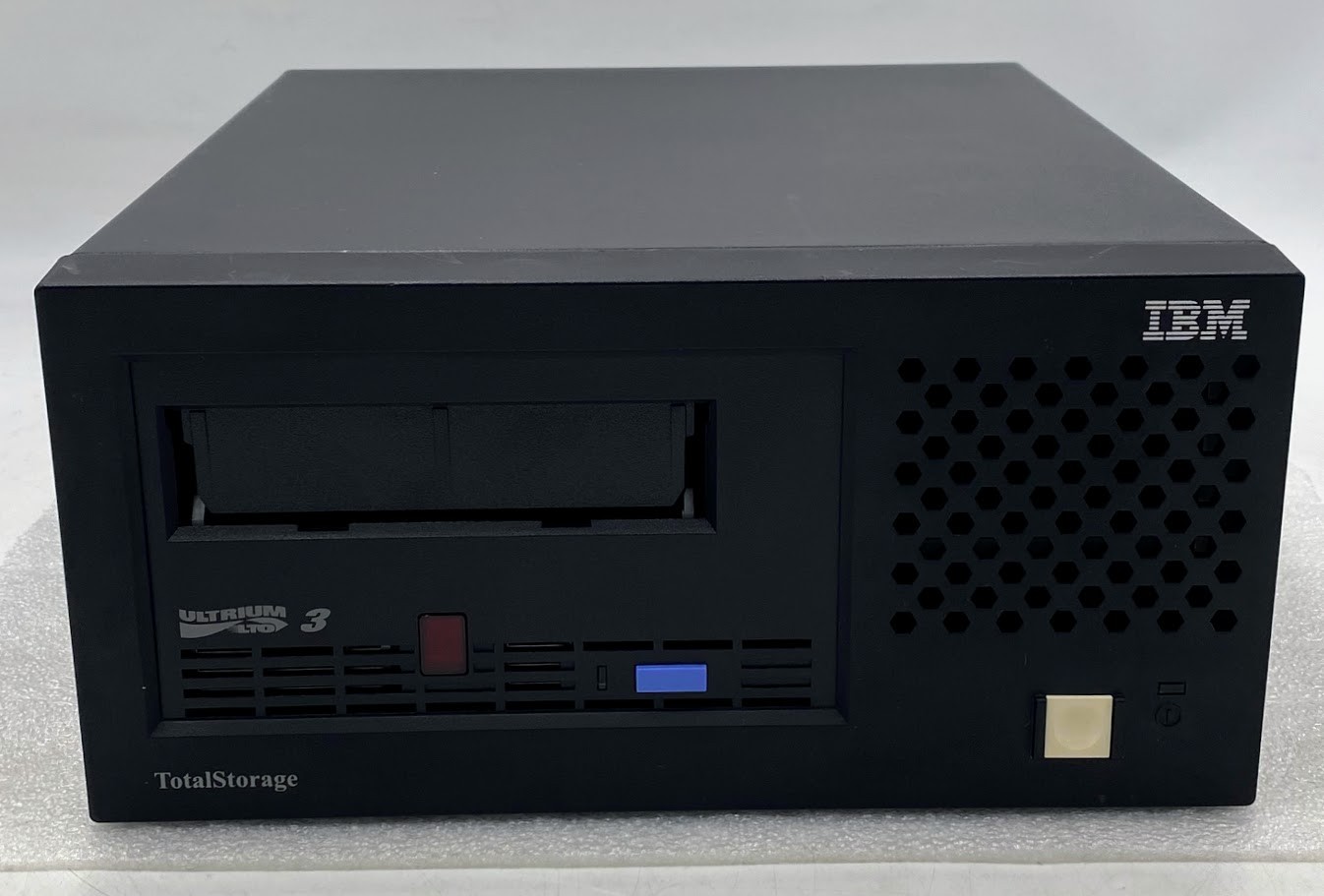 IBM Ultrium LTO-3 23R5922 External SCSI Tape Drive Module 3580 L33/L3H