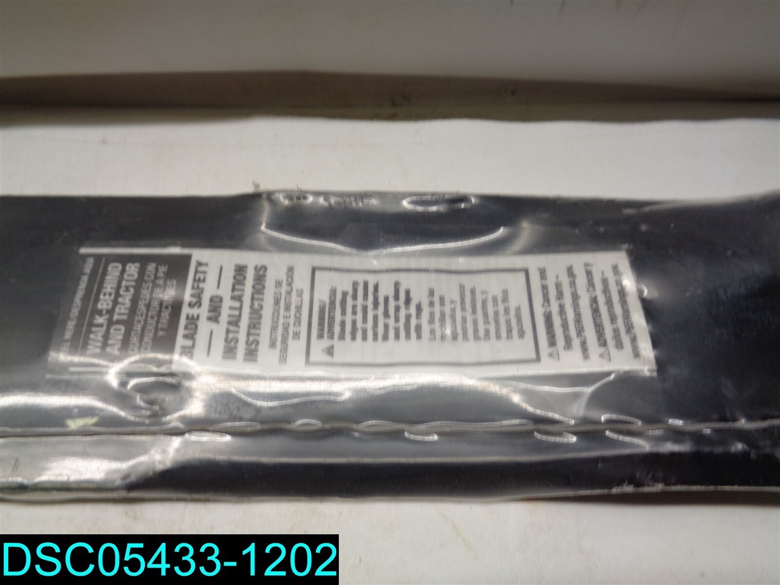 Part 4901100021 CRAFTSMAN Blade-Ayp 42 Mulch 134149, by Arnold