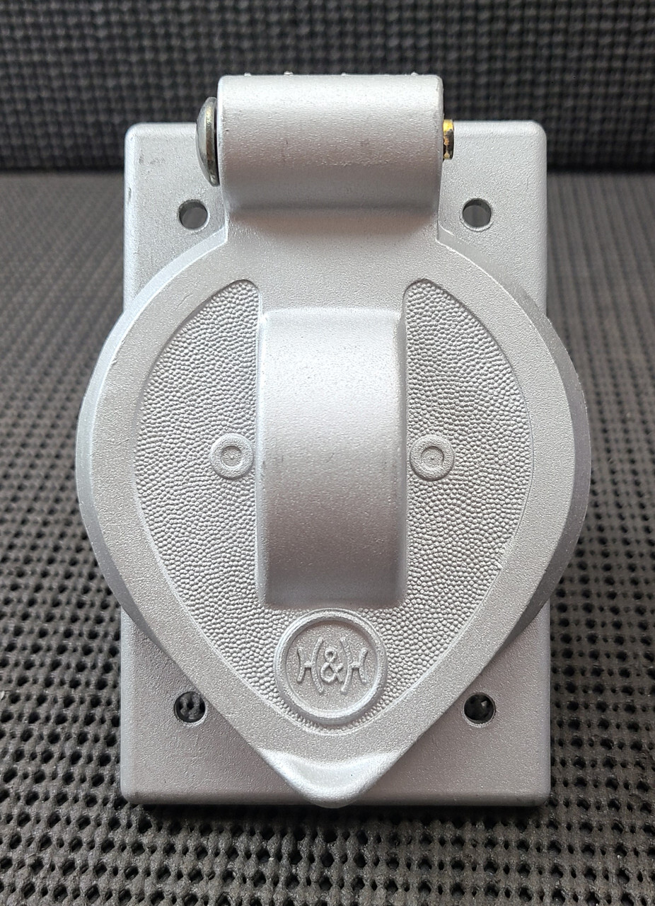 ARROW HART 6235WP 2P 3W 20A 480V WEATHERPROTECTIVE INLET WITH COVER