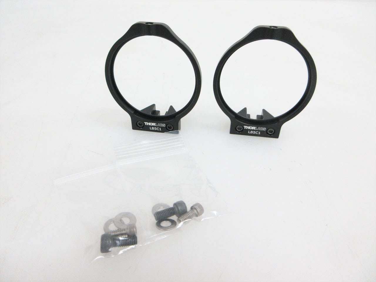 LOT OF TWO (2) THORLABS LB5C1 2″ OPTIC MOUNT FOR 60 MM CAGE CUBE & SETSCREW