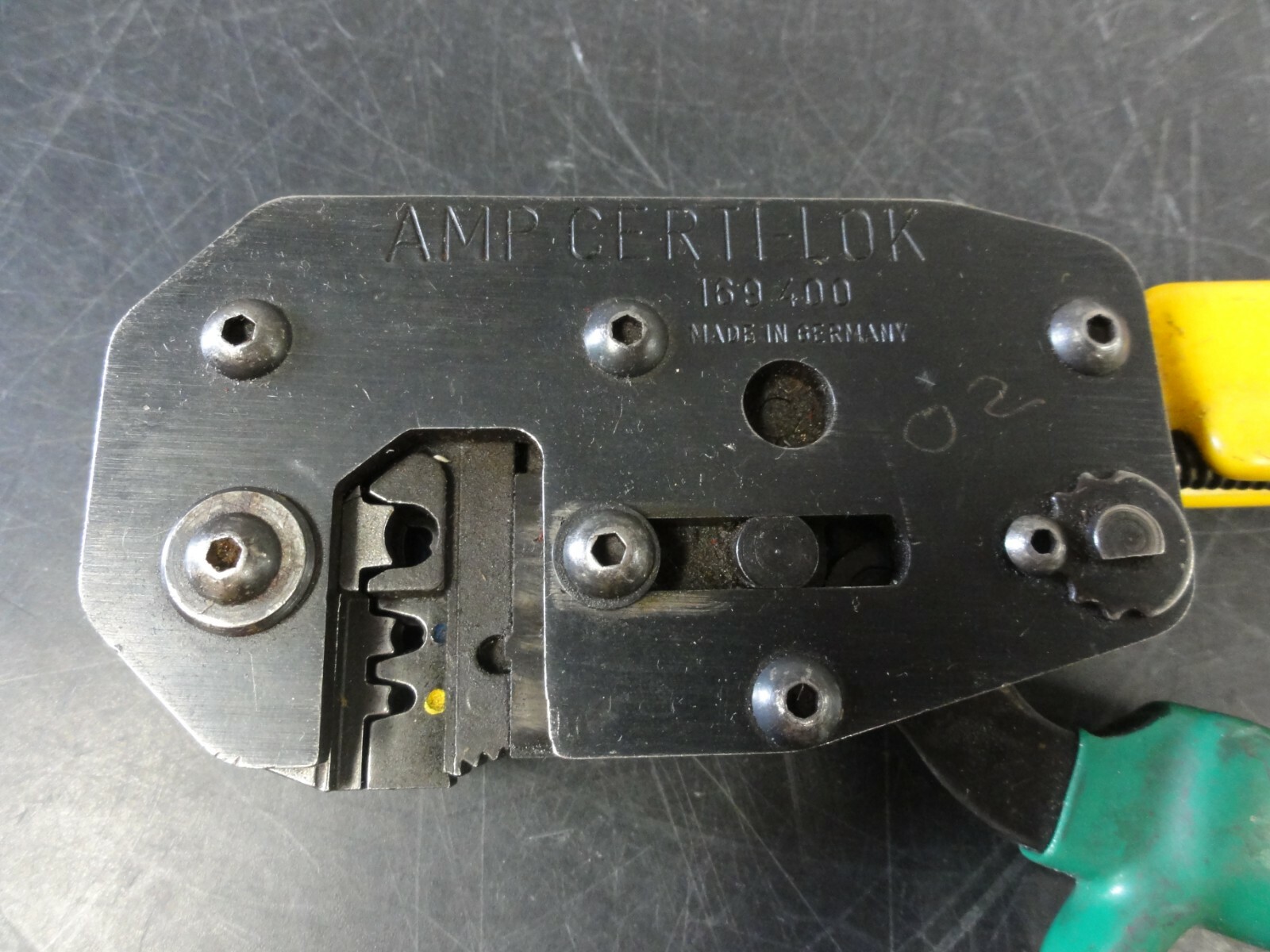 Amp Certi-Lok No 169-400 Crimping Tool with 414 Die
