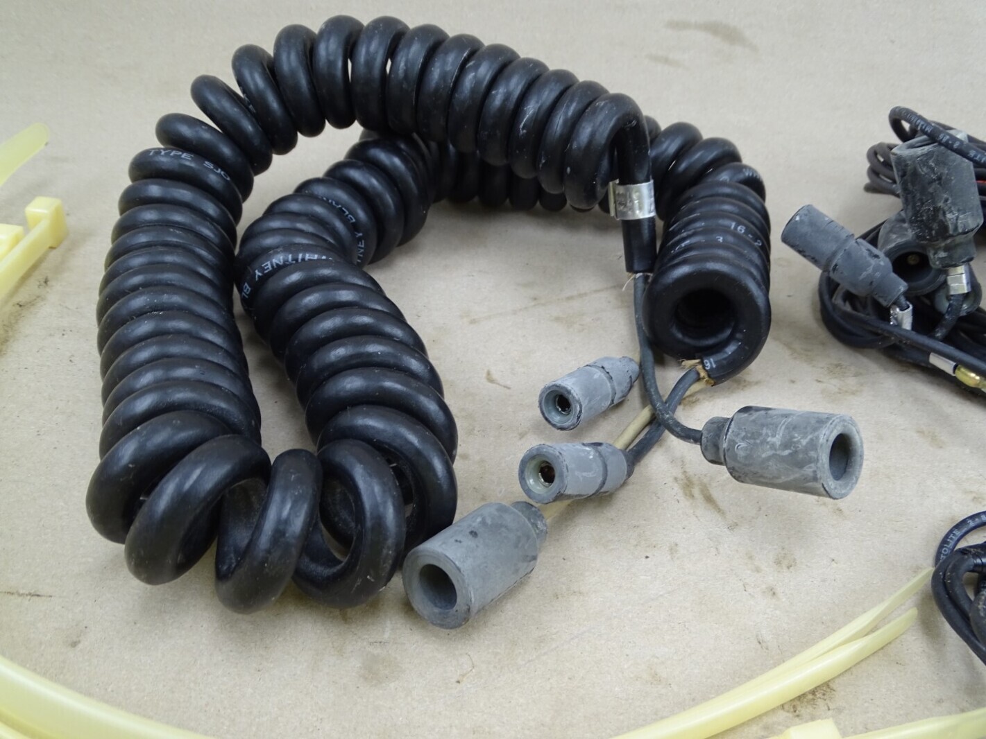Military Vehicle Wire Kit for M939, M939A1, M939A2 Trucks , 12296577-1