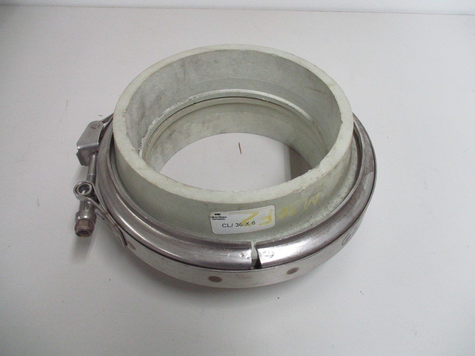 NOV Fiber Glass Systems CL/ 36X6 Pipe Clamp CL36X6