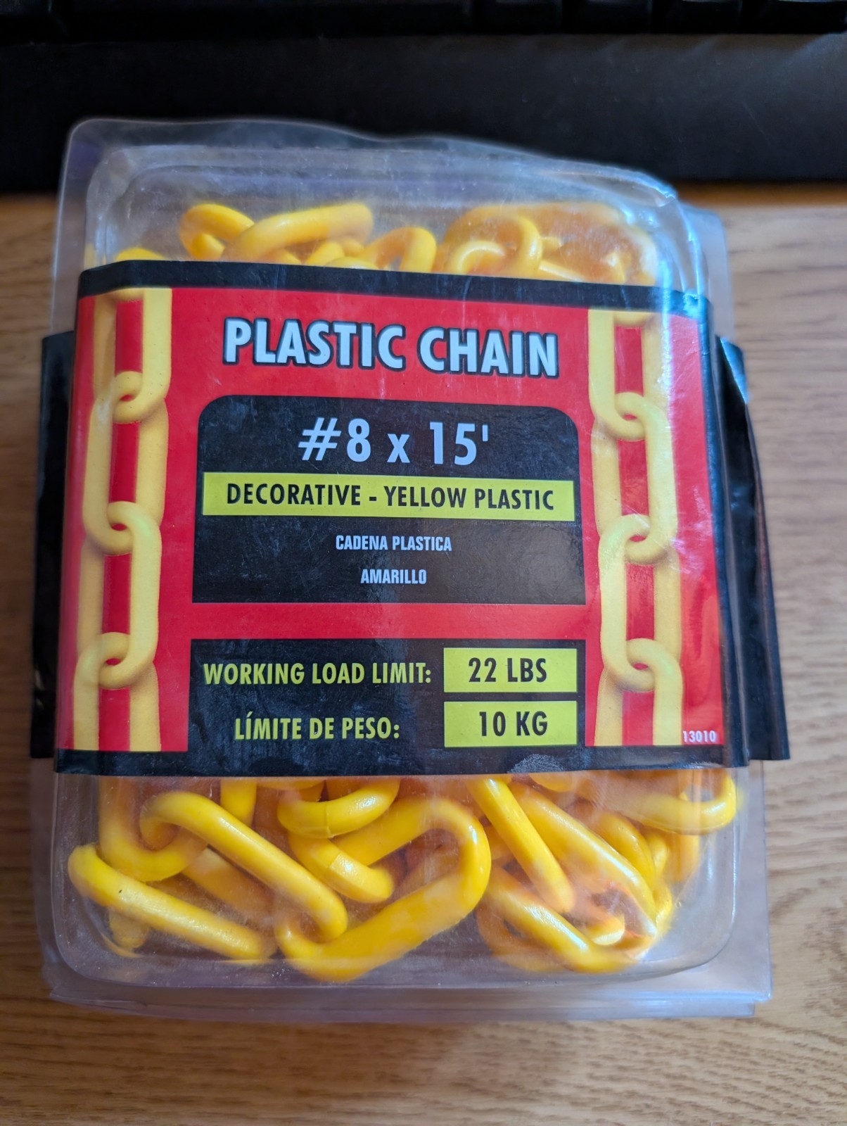 Crown Bolt 13010 #8 x 15′ Plastic Chain, Yellow Ironman
