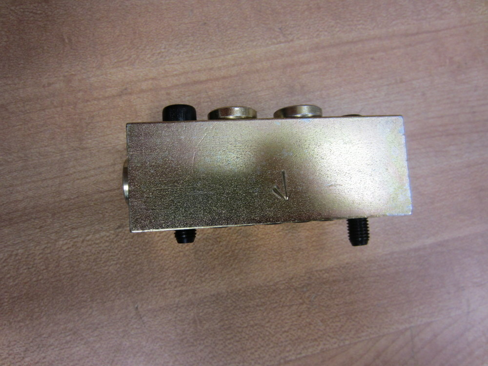 Lubriquip MSP 10T Graco Trabon Valve 562721 w/Screws