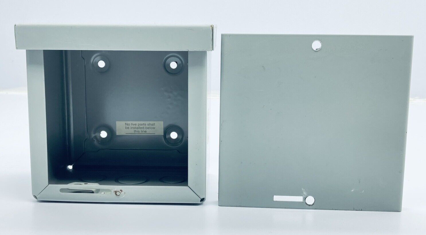 UNUSED WIEGMANN RSC060604 RAIN TIGHT ENCLOSURE 6″ X 6″ X 4″