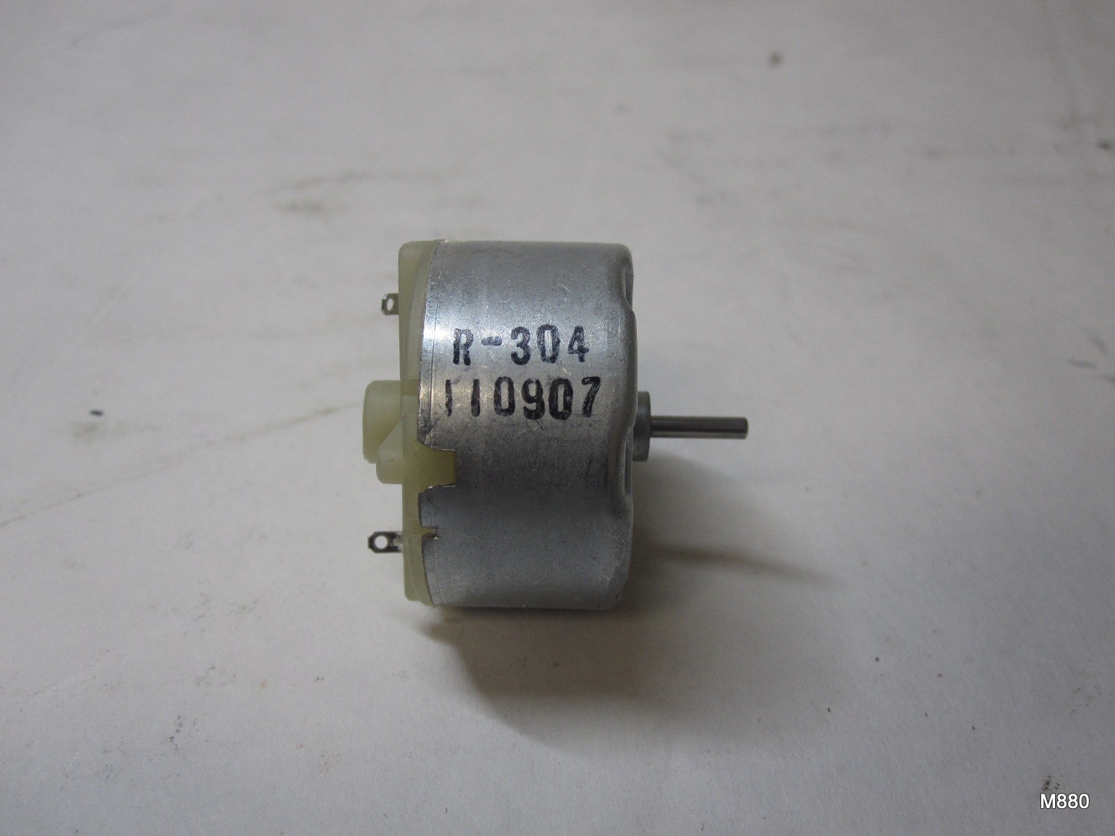 3 Qty R-304 110907 DC Brushed Motor 31.99mm OD | Shaft 2mm OD x 8.50mm Length