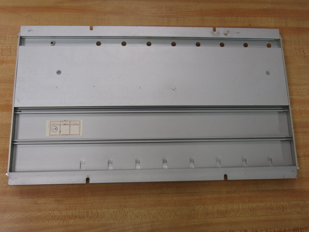Uticor 75C48 8-Slot Chassis Rack 75C47