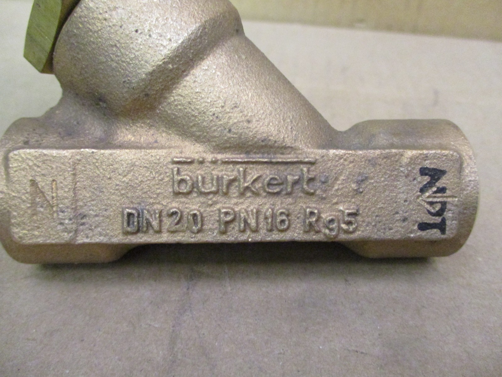 New Open Box Burkert NPT 3/4 454613X Valve, Auto Drain W31UT DN20 PN16 53096PRX