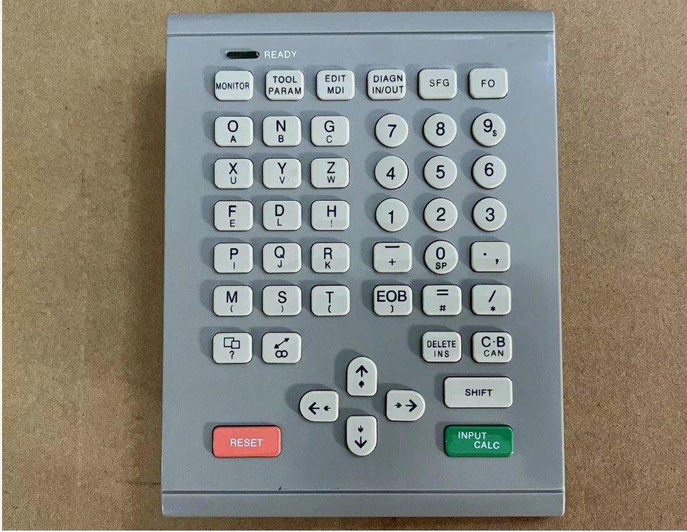 1 PCS New For Mitsubishi M520 KS-4MB911A CNC Keypad Operator Panel 25pin female