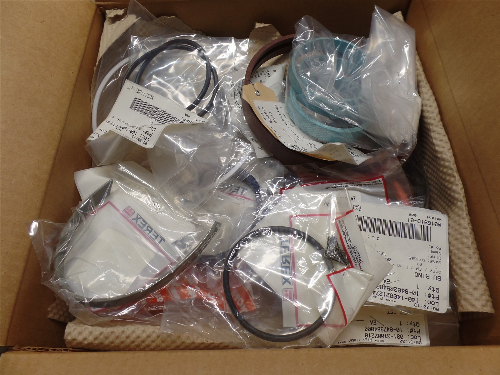 GENUINE TROJAN O&K 10460248900 CYLINDER KIT, TEREX 10-460248900, NOS