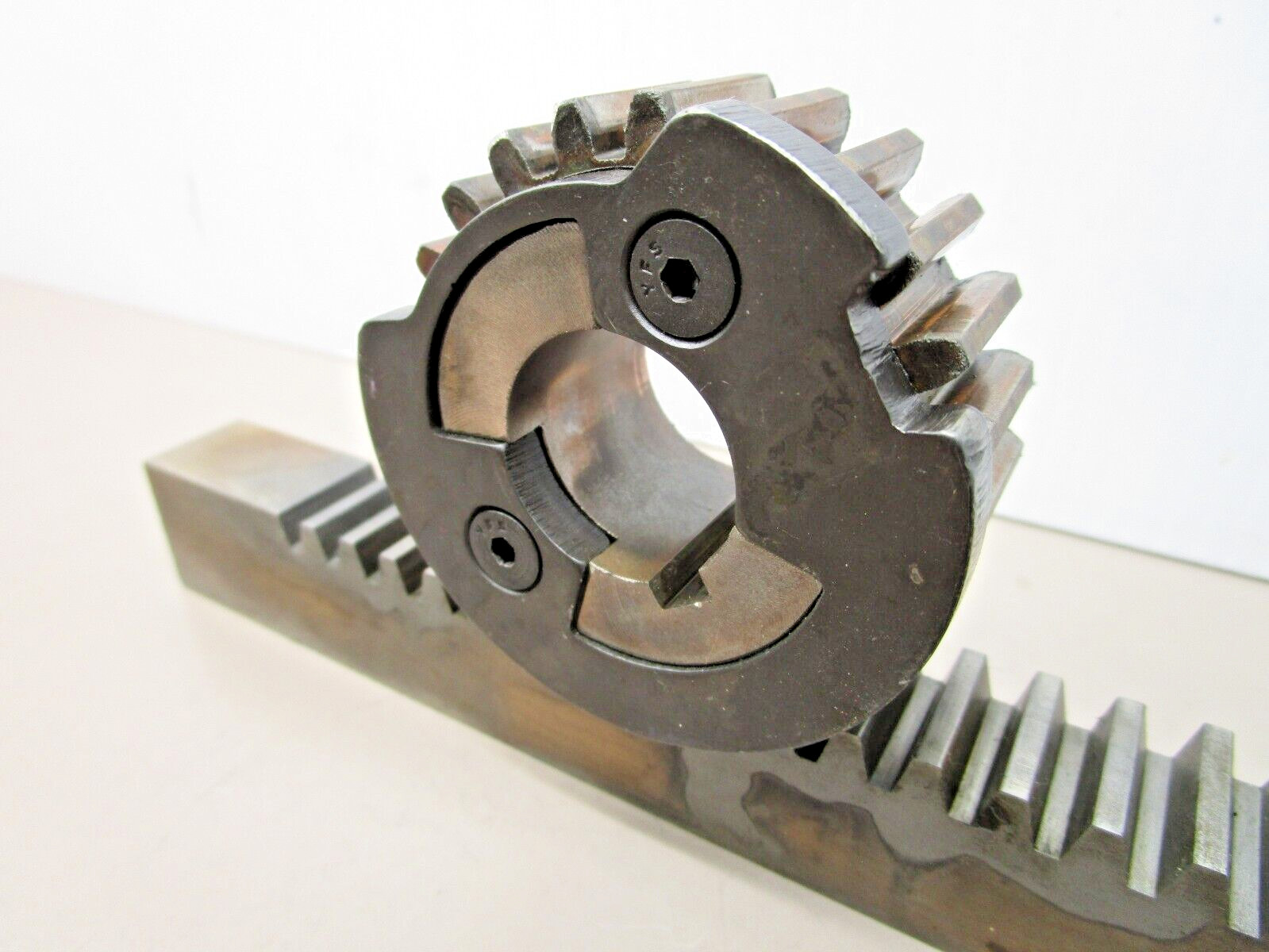 Vapor Bus Rack and Pinion Set for Pneumatic Door Opener