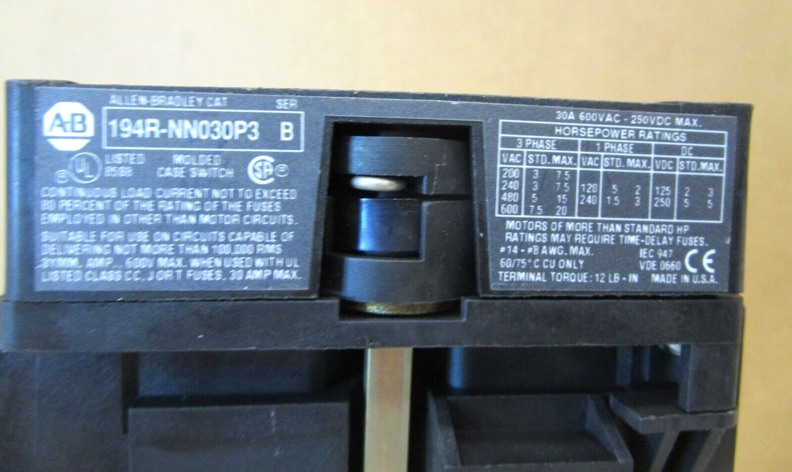 Allen-Bradley 194R-NN030P3 Molded Case Switch 194R-HS4 47297LR
