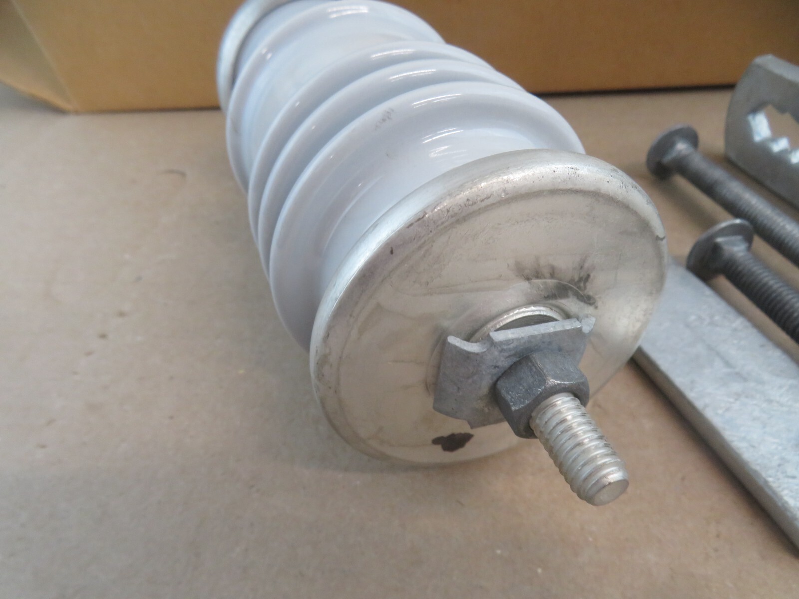 Mcgraw Edison 5Ka Varistar Mov Arrester 3.8M COV AZS 3/4.5KV