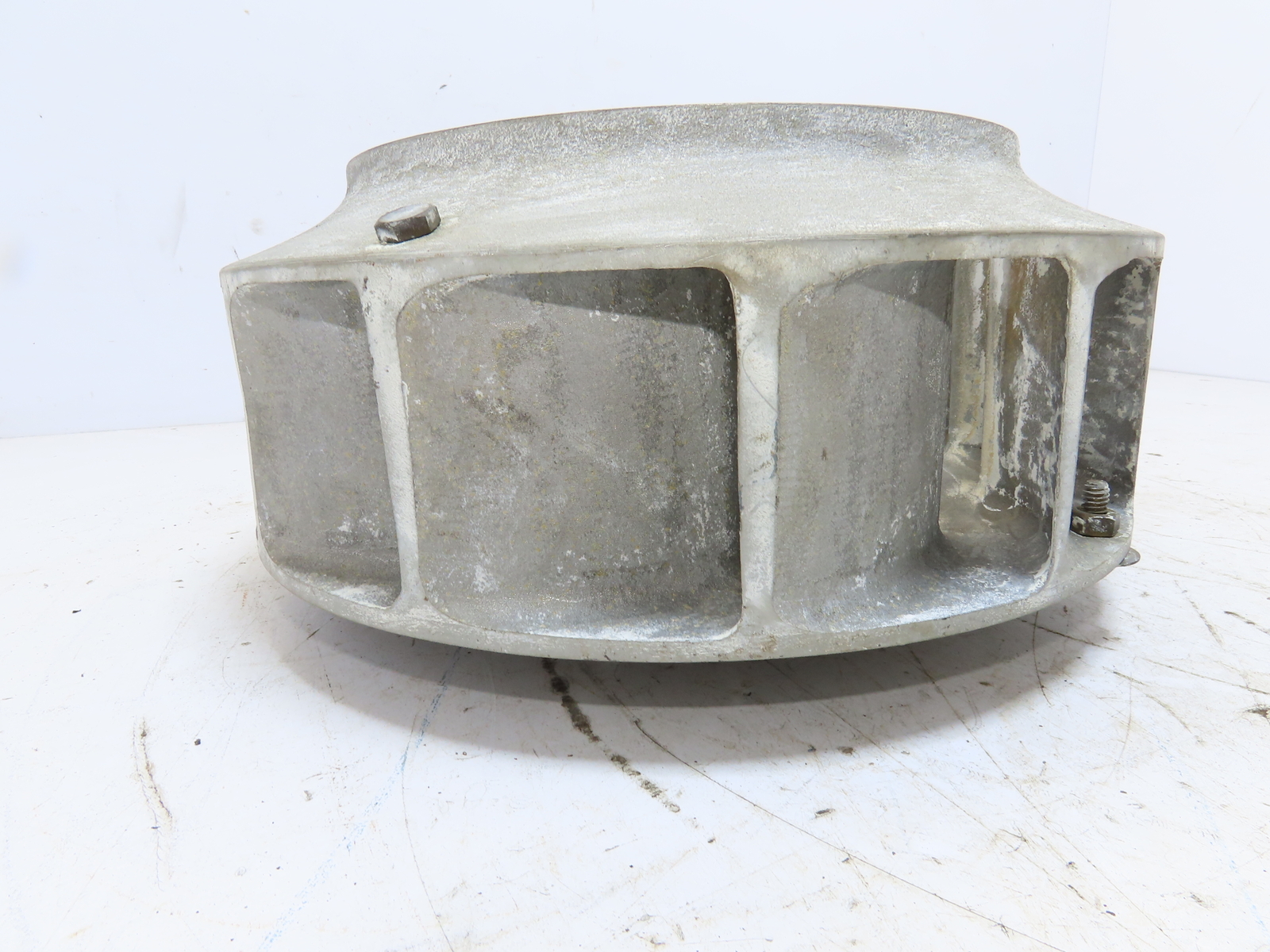 Chicago Blower Corp. 8-5-2-1 Cast Aluminum Blower Wheel 10-13/16″ Dia x 5″