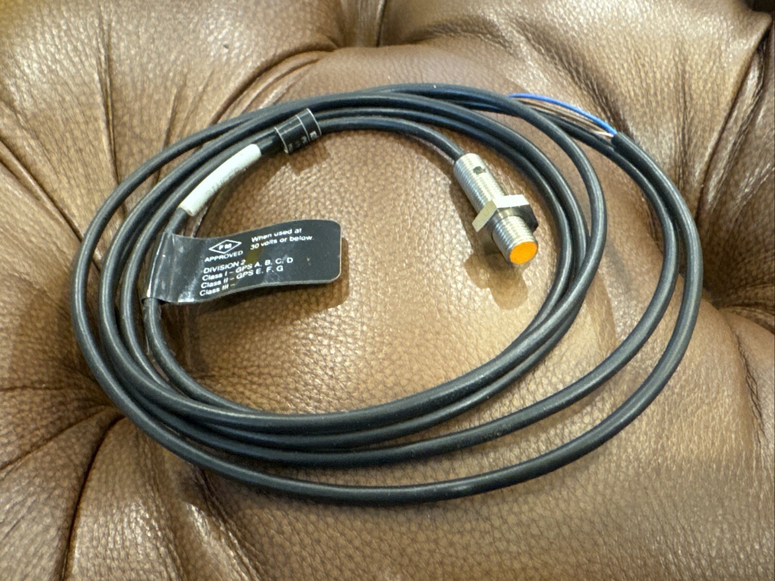 NEW IFM Efector IE5072 Inductive Proximity Sensor IEB3001-BP0G FAST SHIPPING
