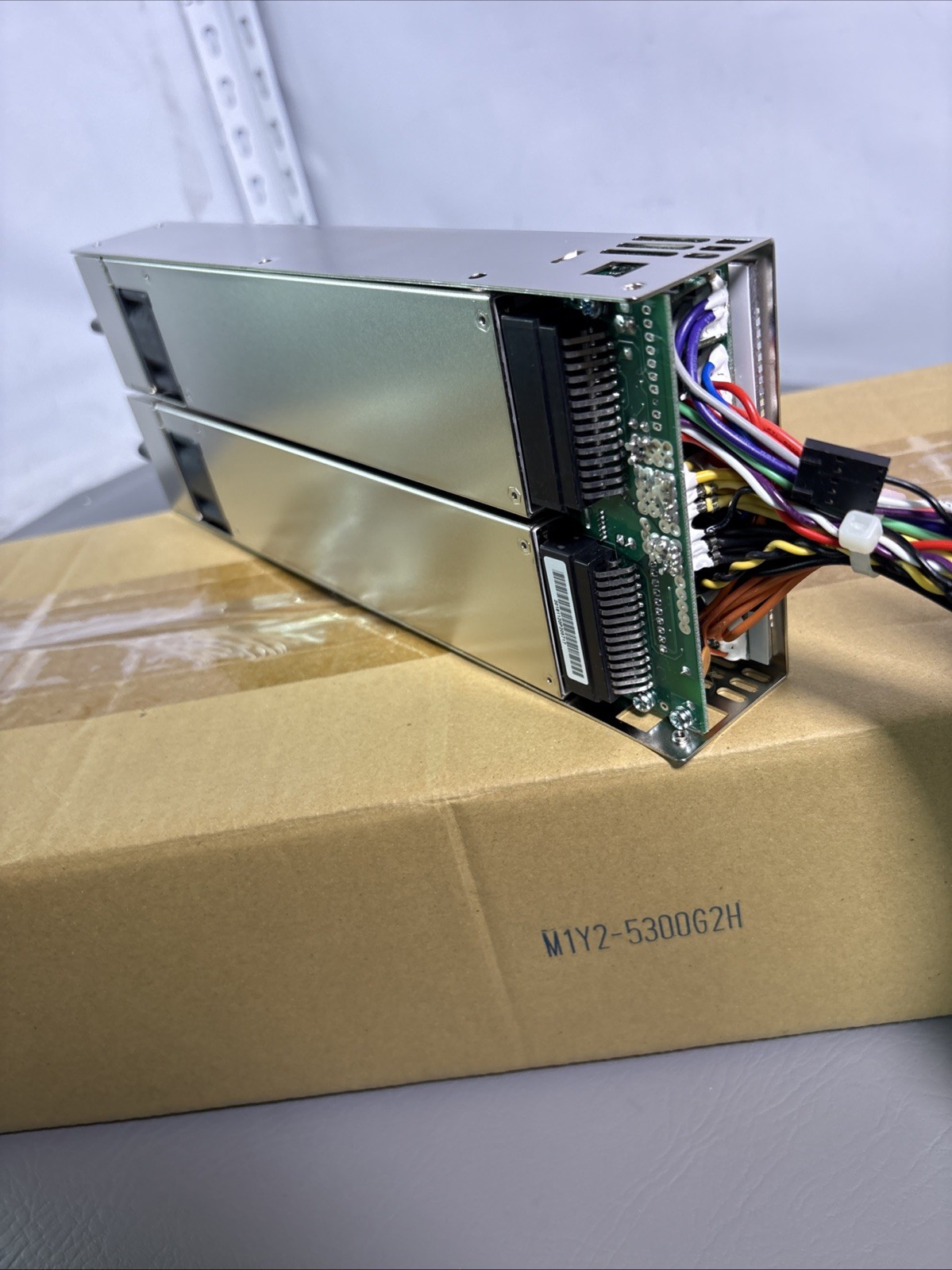 EMACS M1Y2-5300G2H POWER SUPPLY 300W /B00M1Y230G041 / NEW OPEN BOX