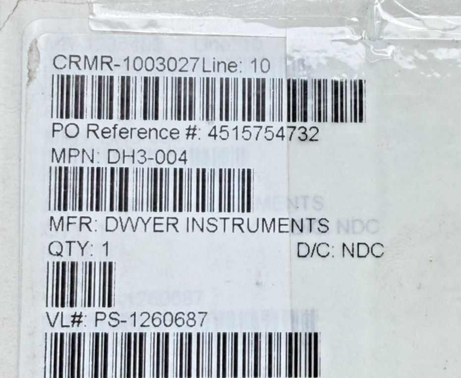 Dwyer DH3-004 Digital Pressure Switch, NPT 1/8 in Female