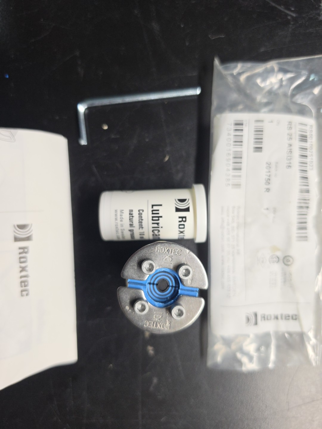 ROXTEC RS 25 AISI316 ROUND SEAL FOR CABLE/PIPES 3.6-12mm RS00100251023