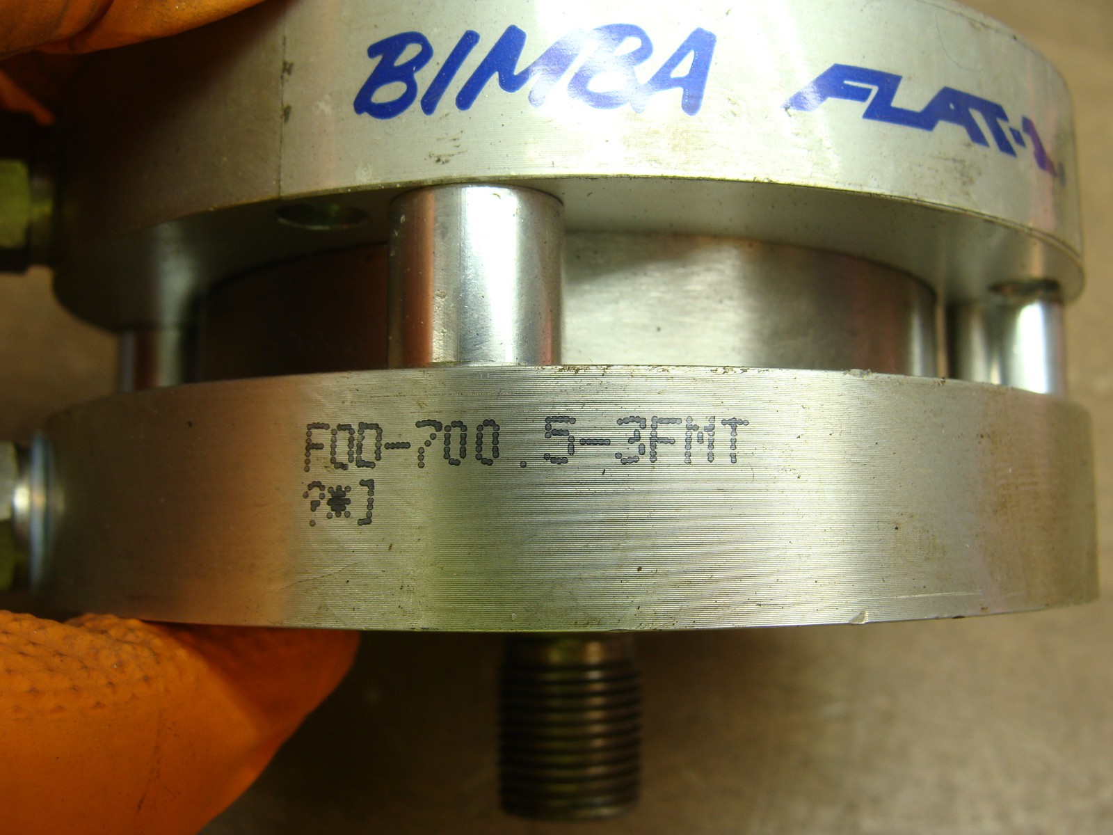 LOT OF 2 BIMBA FLAT-1 SERIES PNEUMATIC CYLINDERS F0D-700.5-3FMT 3″ BORE