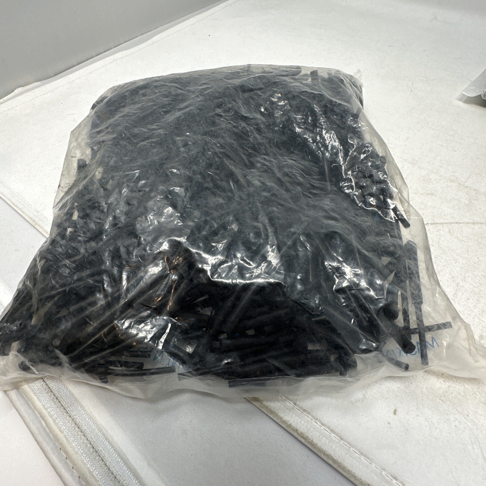 Echo Black EPDM Pull Plugs 01-0020218-06FPD – (Bag of 500)