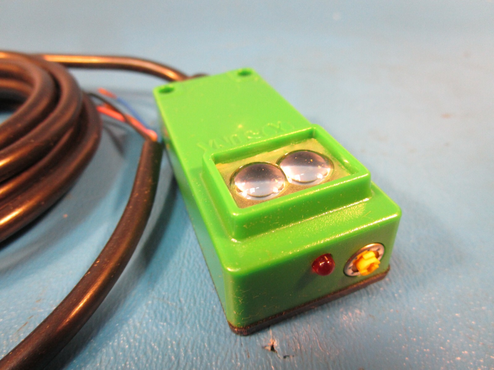SUNX NX-32N, Narrow-View Diffuse Reflective Photoelectric Sensor, BEAM SENSOR